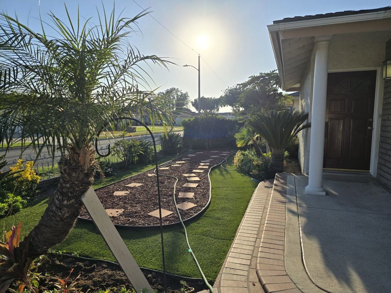 5749 Los Amigos St - Photo 4 of 49