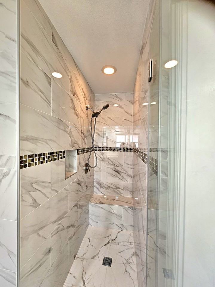 5749 Los Amigos St - Photo 7 of 49