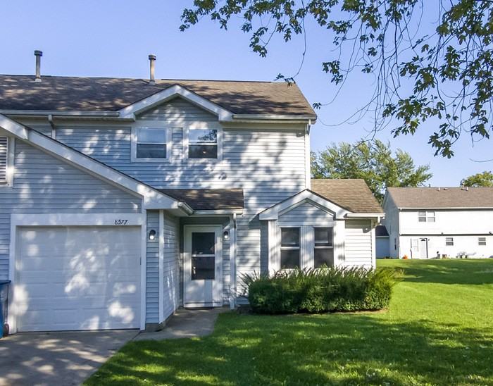 8577 Fairway Trl #8577 - Photo 2 of 17