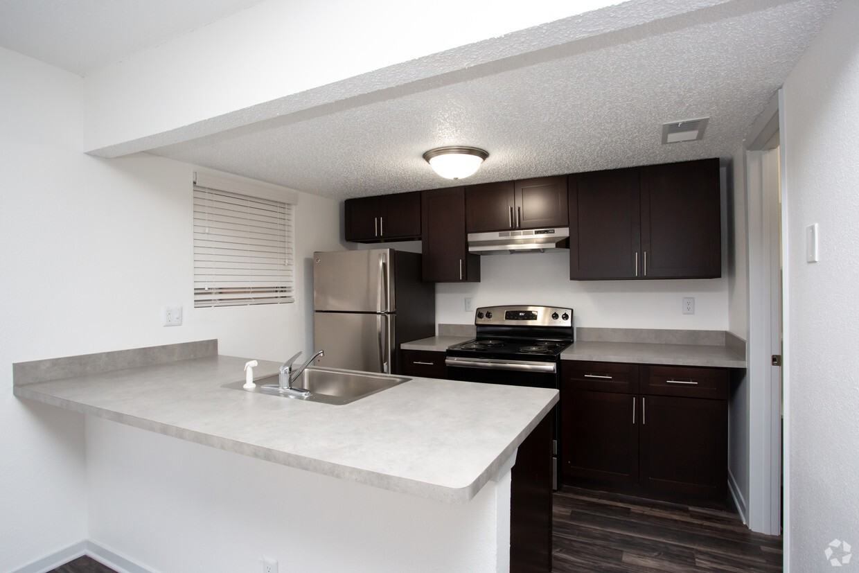 Georgian Dr & Wonsley Dr W #135 - Photo 3 of 12