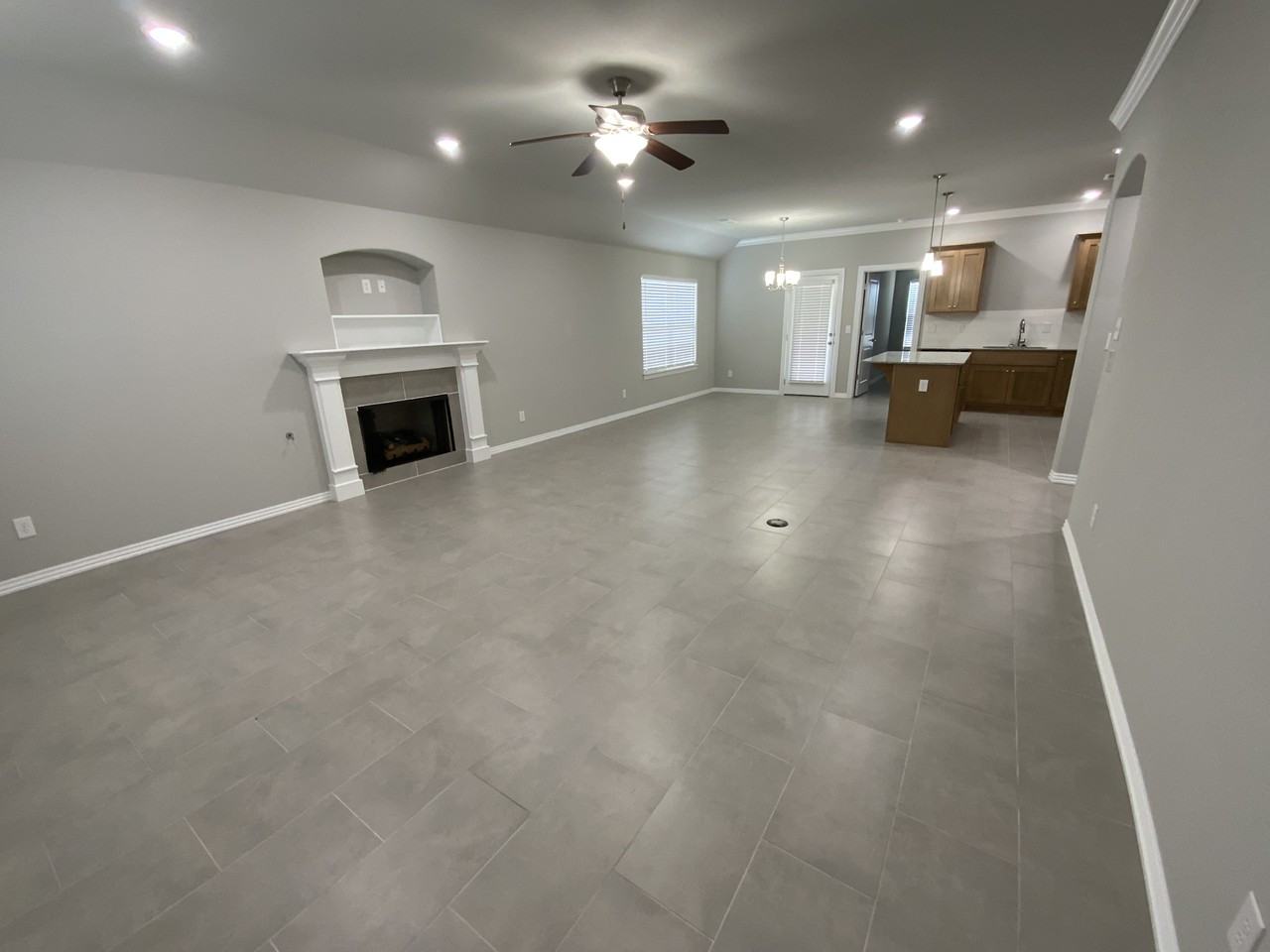 702 Citrine St #NA - Photo 2 of 16