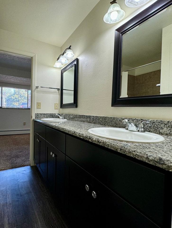 1200 College Ave #121 - Photo 4 of 20