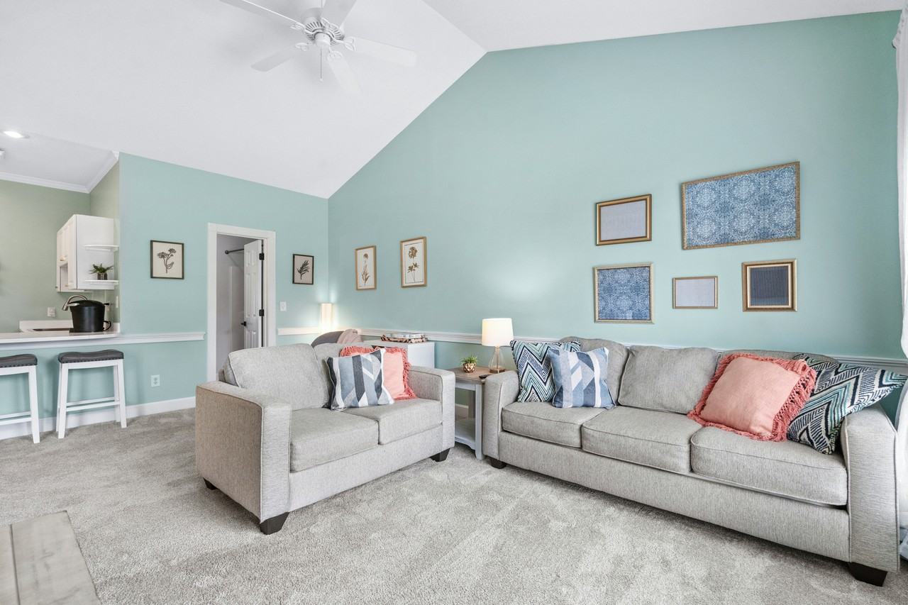 4657 Wild Iris Drive #302 - Photo 5 of 30