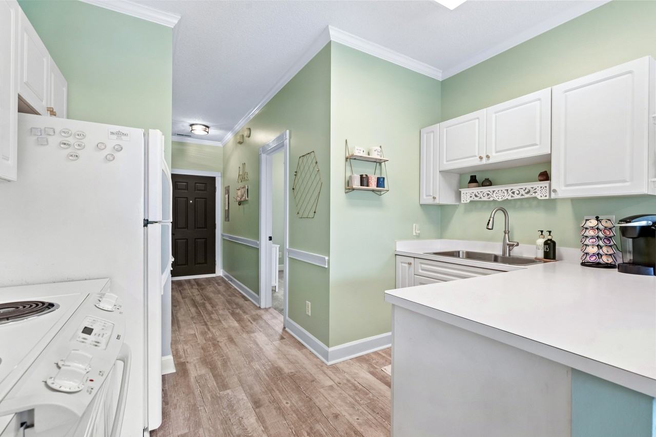 4657 Wild Iris Drive #302 - Photo 6 of 30