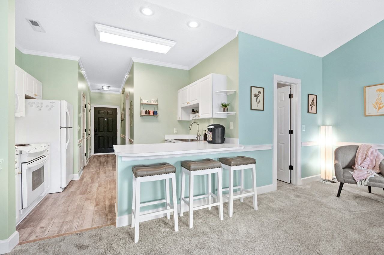 4657 Wild Iris Drive #302 - Photo 7 of 30