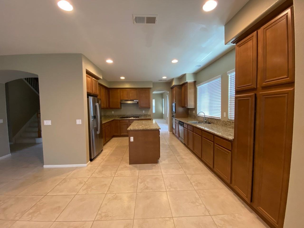 34016 Galleron St - Photo 3 of 19