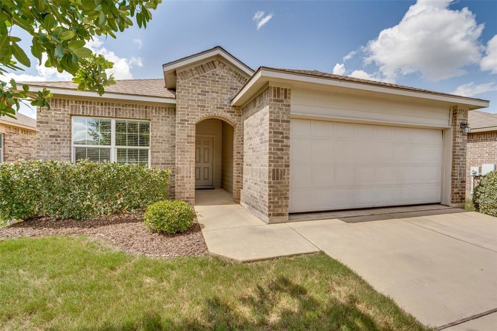 505 Brashear Ln - Photo 3 of 8