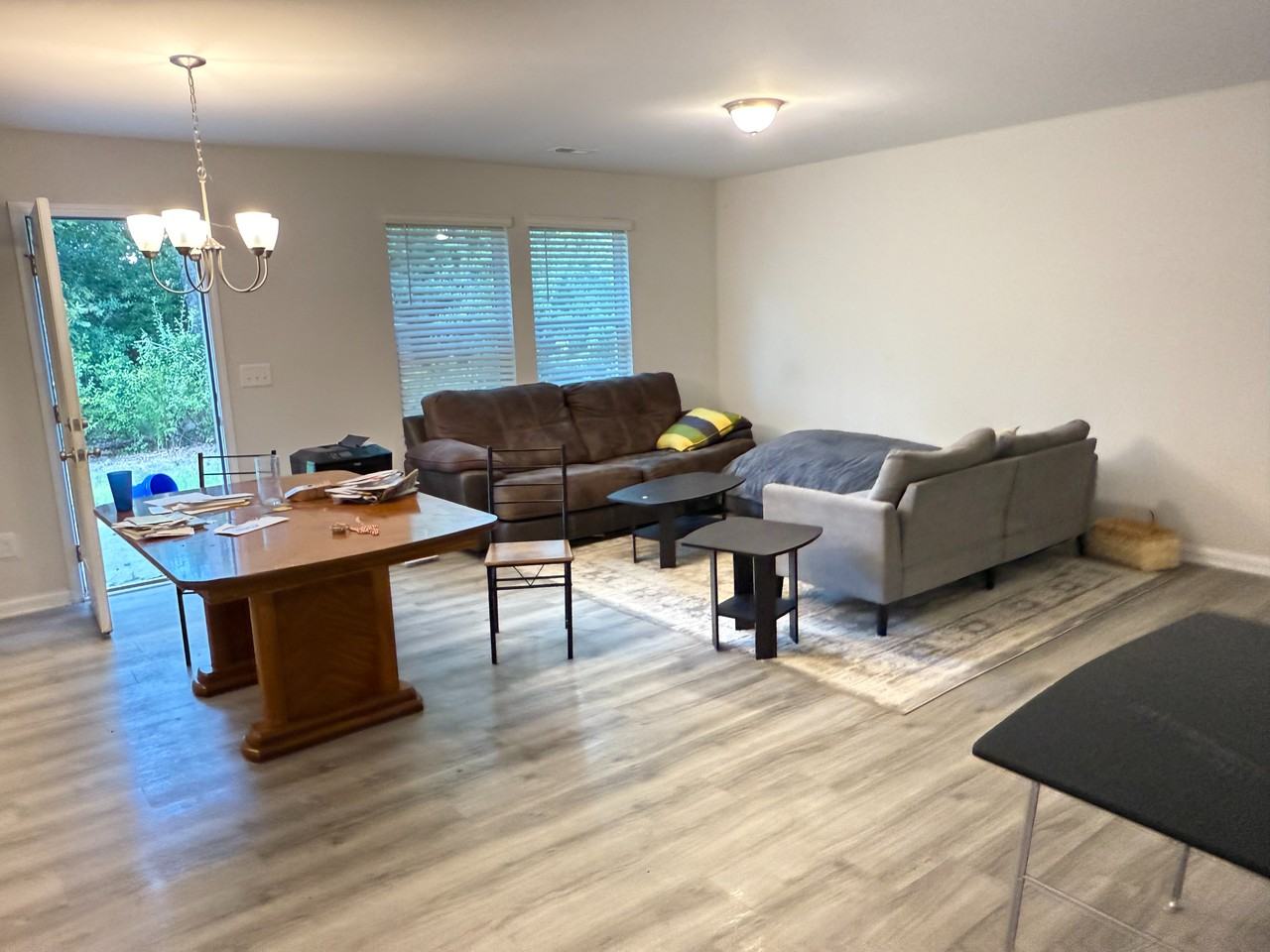2809 Killian Ct - Photo 3 of 10