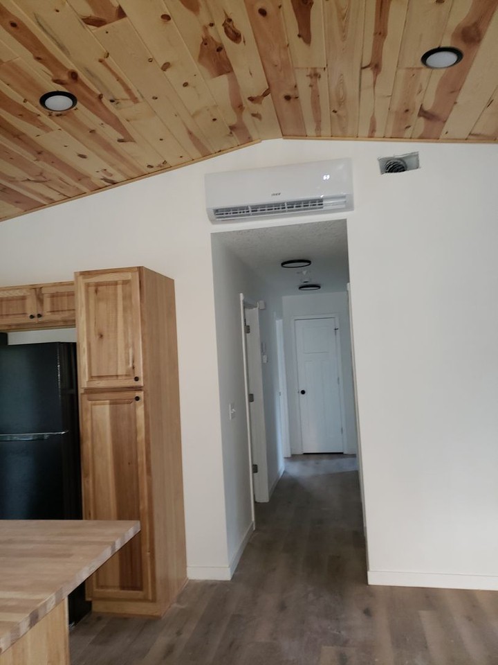 14142 Forest Dr - Photo 6 of 11