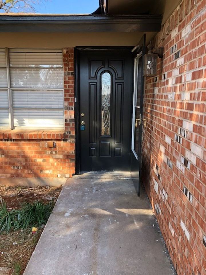 310 N La Salle Dr - Photo 2 of 20