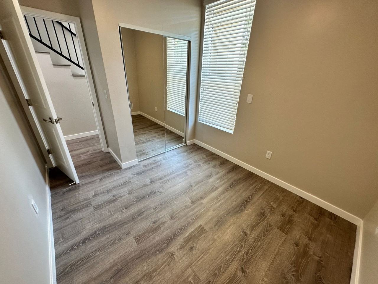 5305 Hewlett Dr - Photo 7 of 22