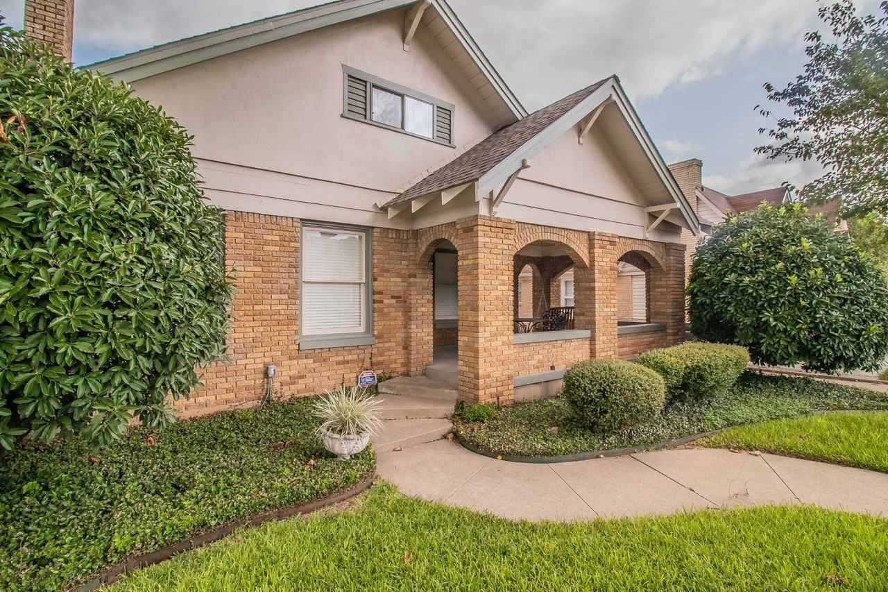 3728 Modlin Ave - Photo 2 of 41