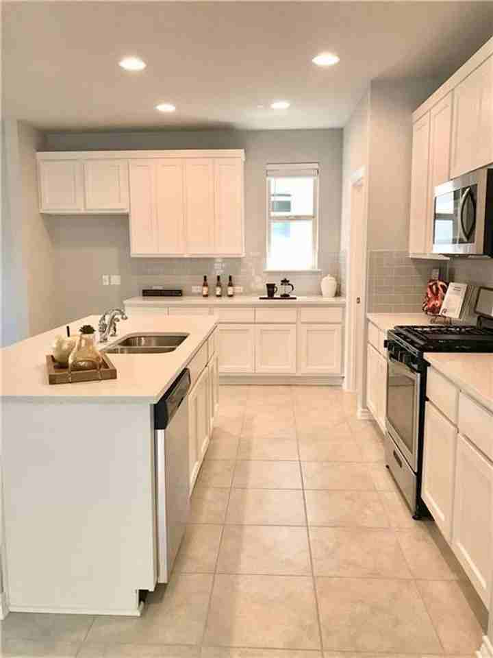 812 Alta Way - Photo 3 of 19