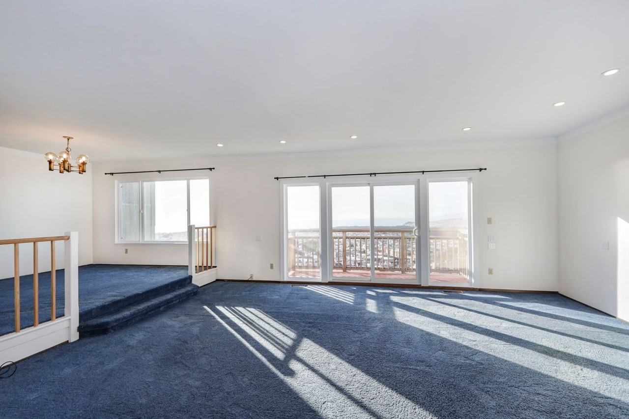 1645 15th Ave - Photo 4 of 50