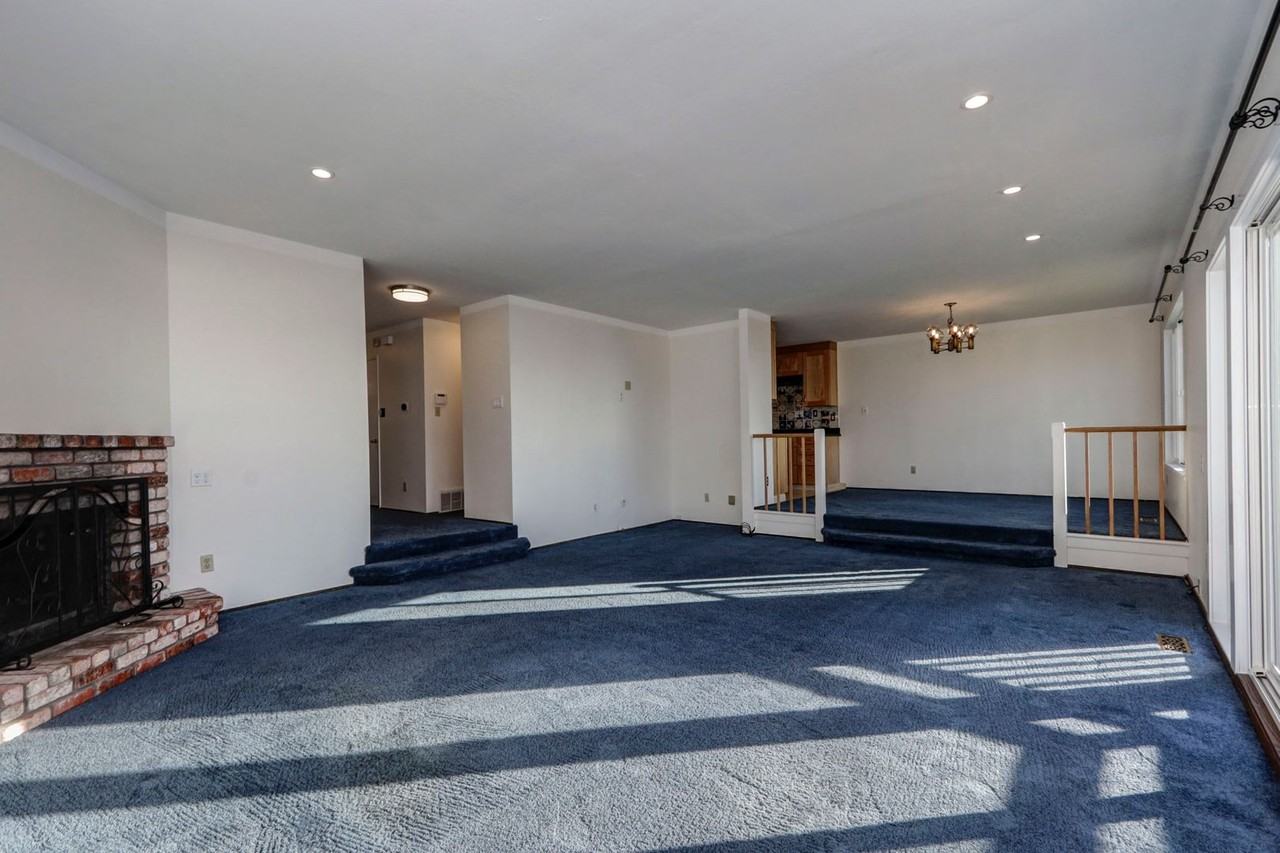 1645 15th Ave - Photo 7 of 50