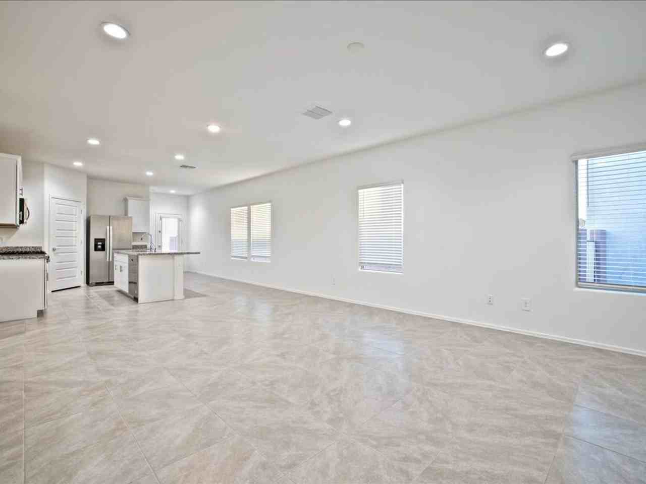 12218 E Ava Lynn Dr - Photo 5 of 28