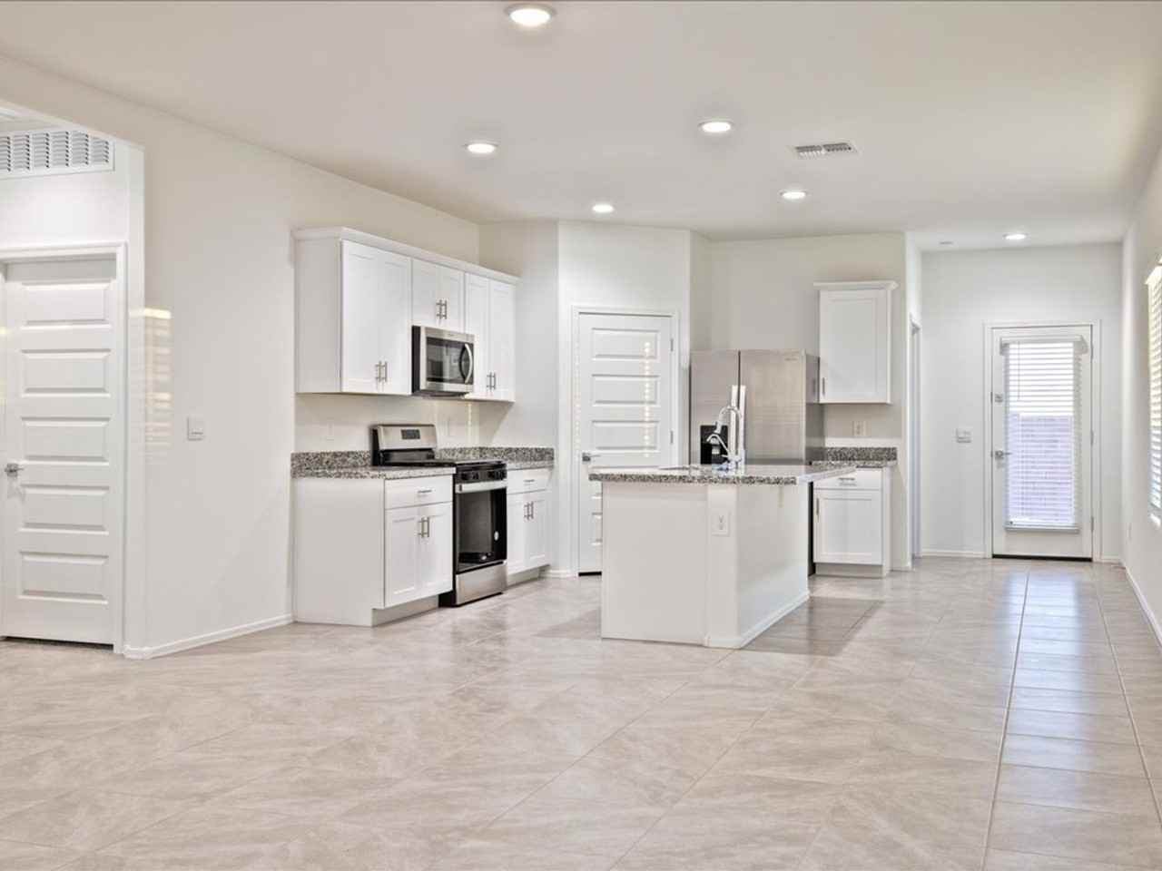 12218 E Ava Lynn Dr - Photo 6 of 28