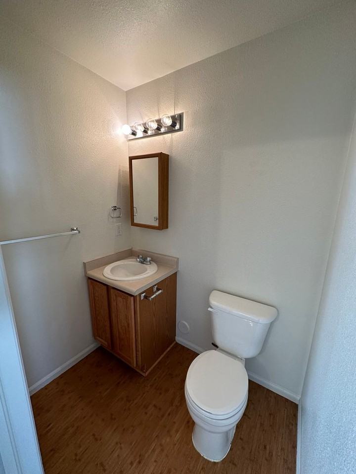 330 Arkel Way - Photo 6 of 11