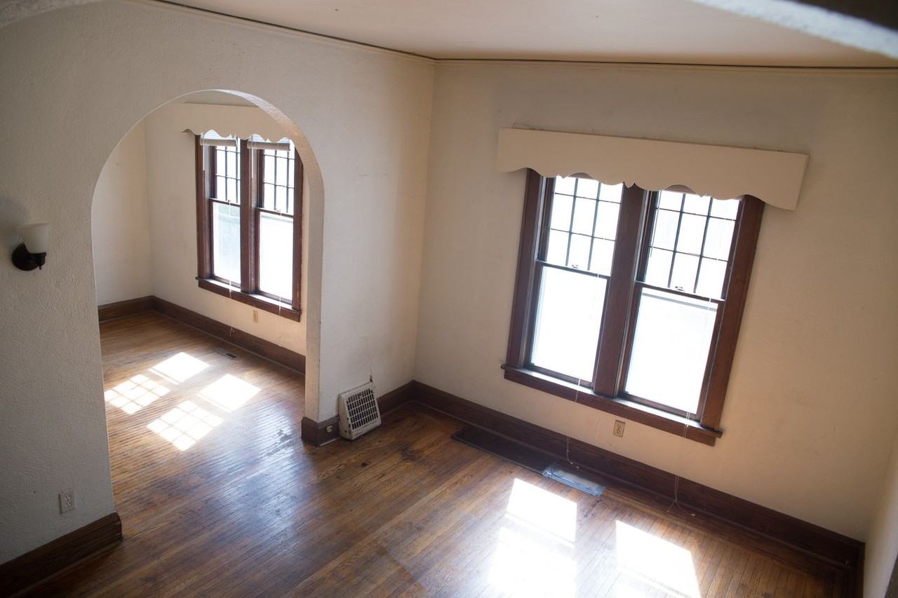 911 E River Pkwy - Photo 6 of 6