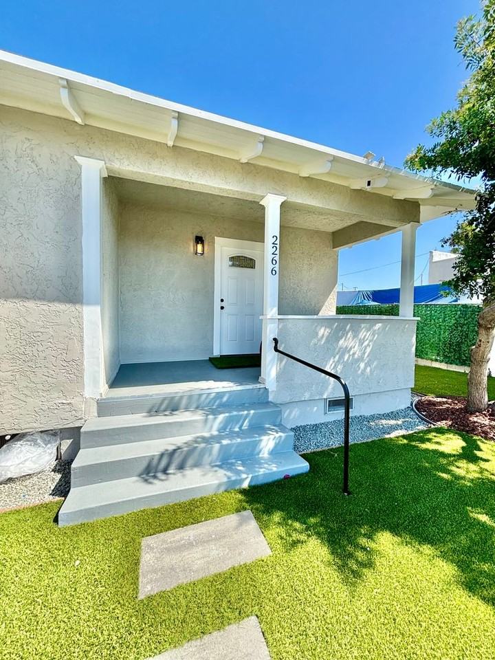 2266 Ocean View Blvd - Photo 2 of 17