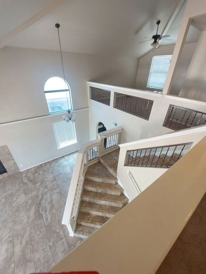 6621 Fountain Hills Pl - Photo 4 of 32