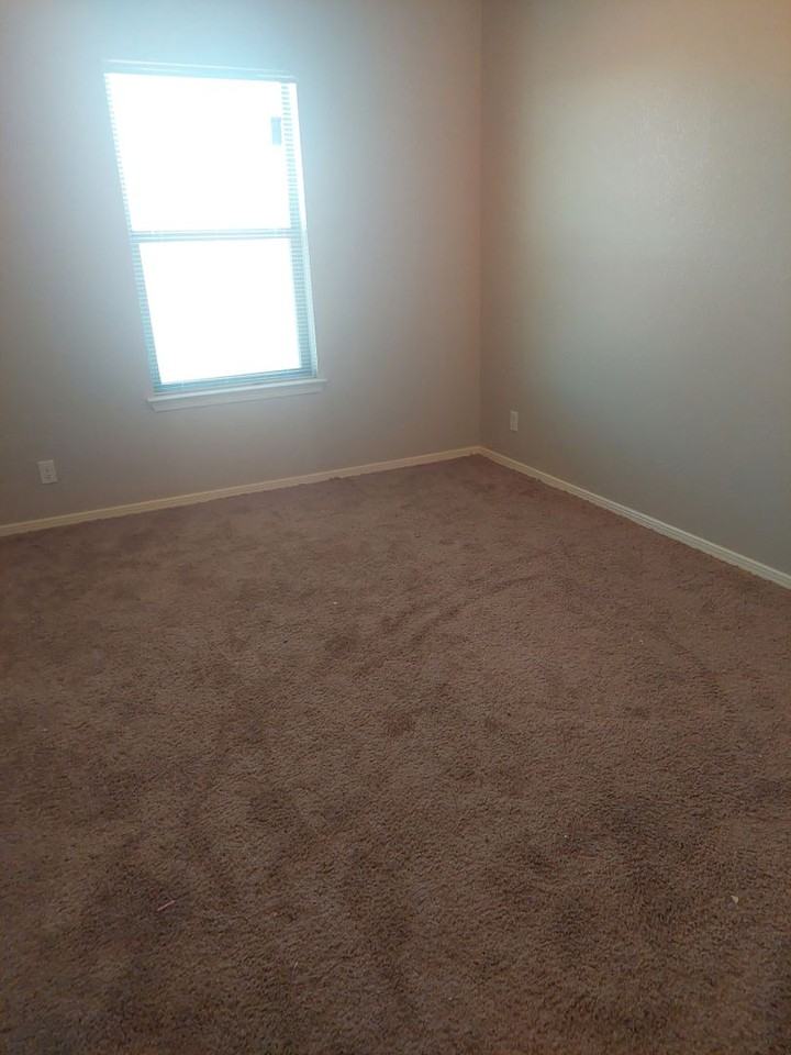 6621 Fountain Hills Pl - Photo 7 of 32