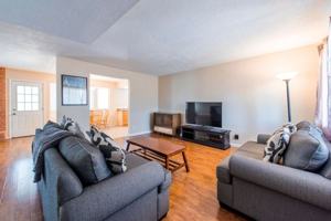 featured image of 7421 Volunteer St Ne