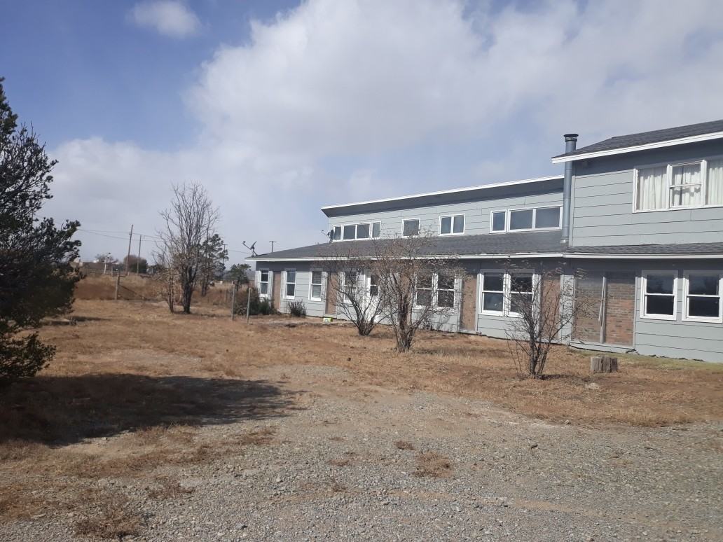 305 Dinkle Rd - Photo 2 of 13