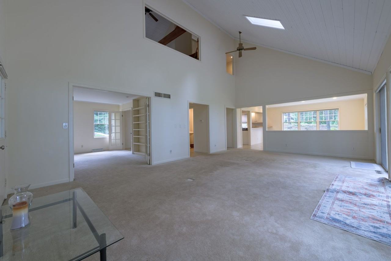 4412 Drexel Pl - Photo 4 of 44