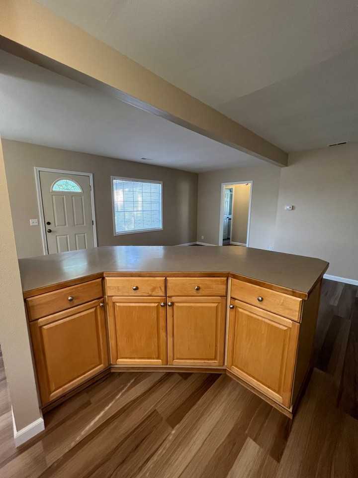 3424 Bennett Dr - Photo 5 of 13