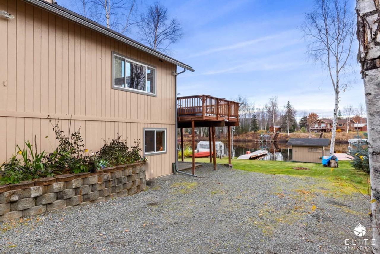 3330 S Lake View Loop - Photo 3 of 23