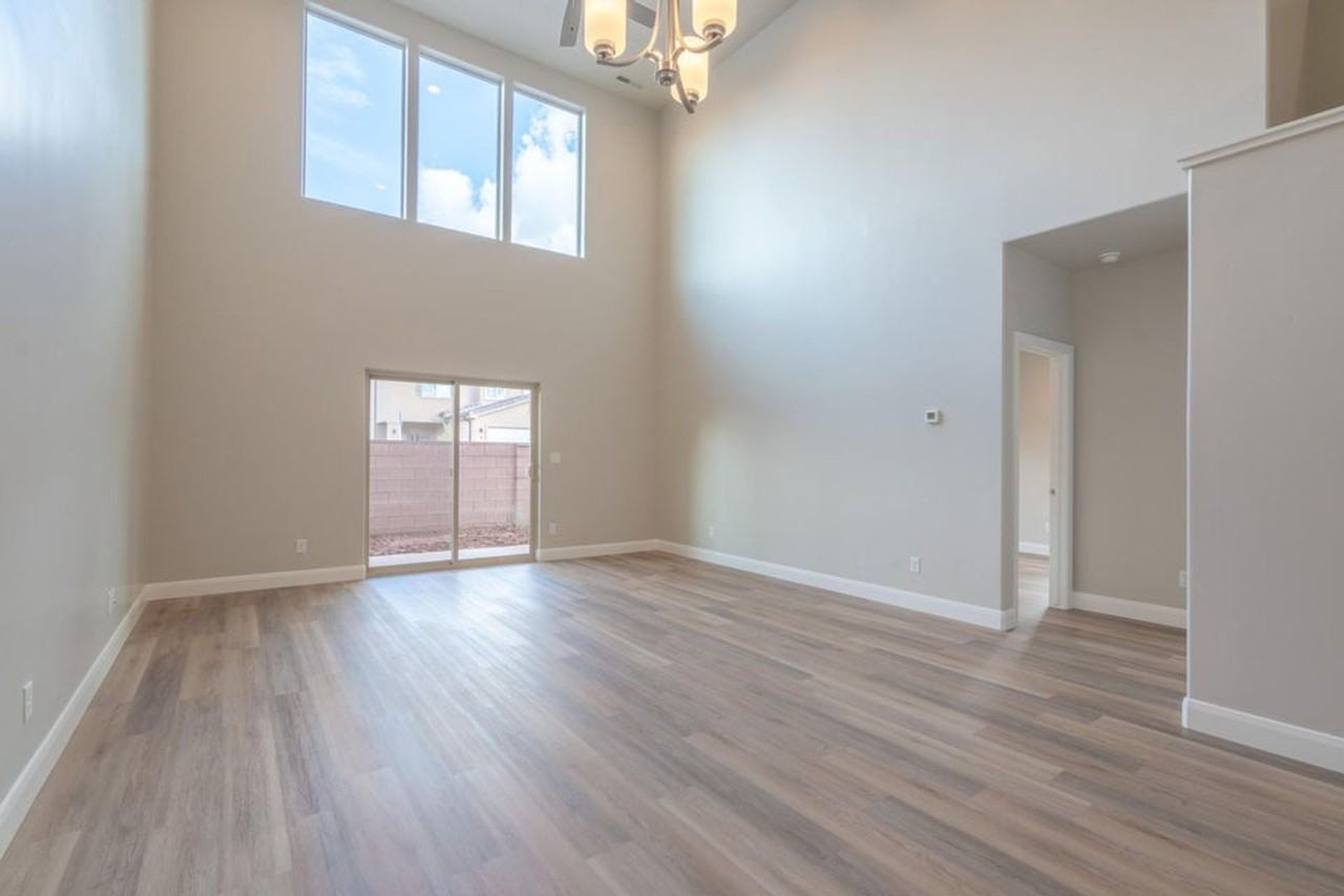 174 North 100 West #7 - Photo 7 of 33