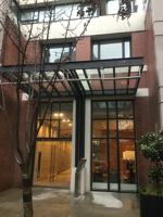 featured image of 977 Mainland St