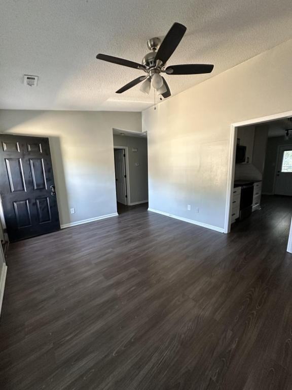 335 Hampton St - Photo 2 of 21