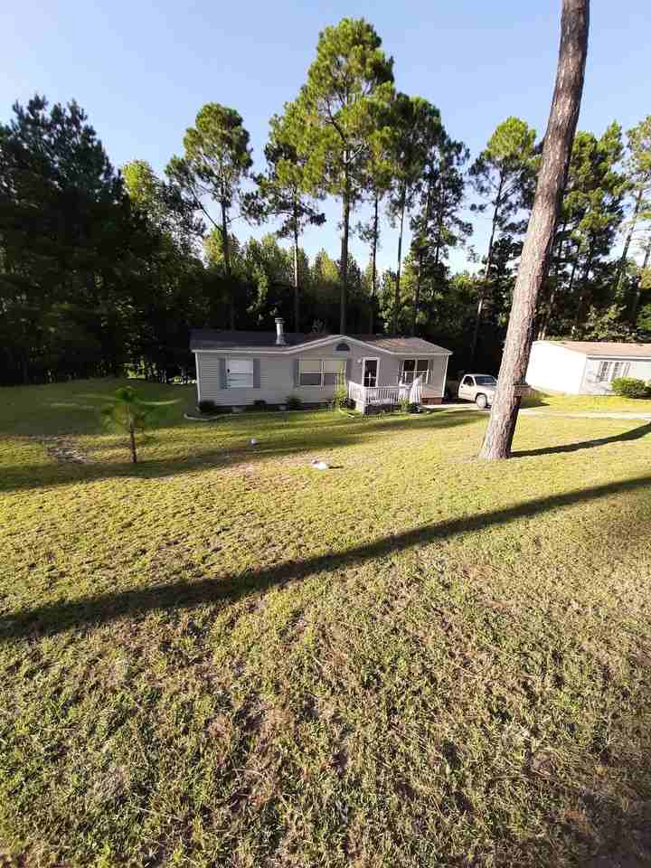 725 Deer Vw - Photo 2 of 7