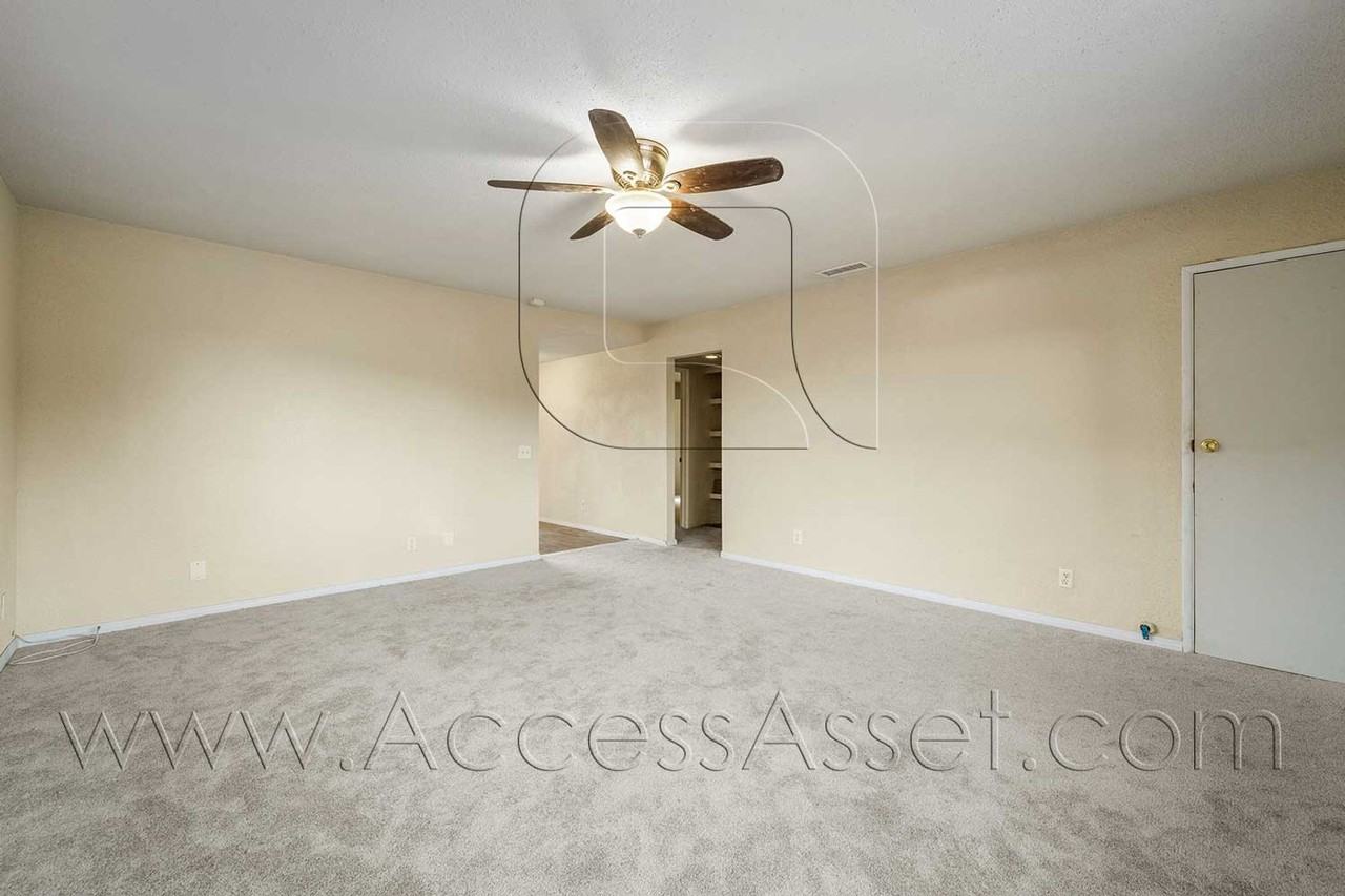 33220 Schaper St - Photo 4 of 25