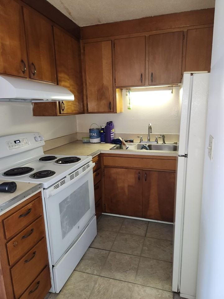 1890 Kalmia St #3 - Photo 3 of 7