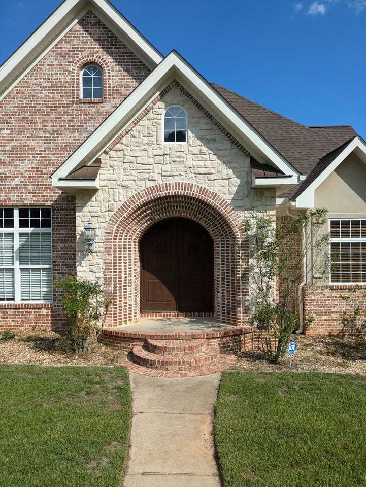 226 County Road 165 - Photo 2 of 27