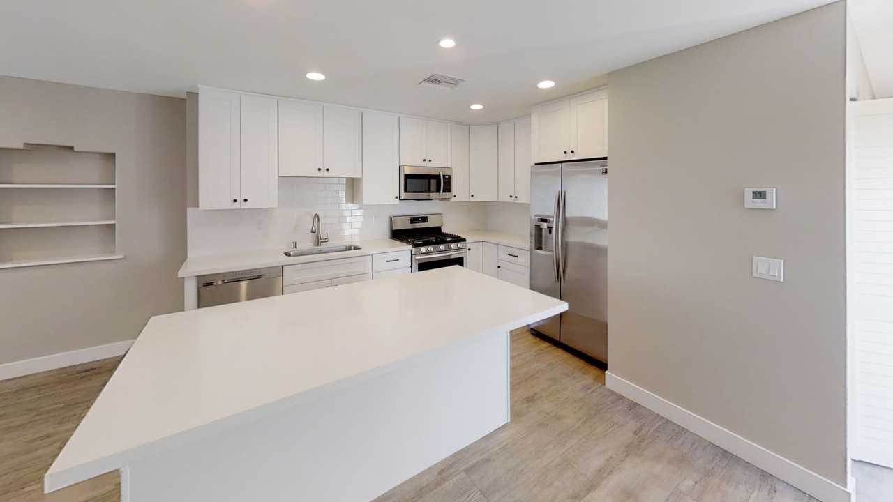 4859 Catoctin Drive - Photo 7 of 17