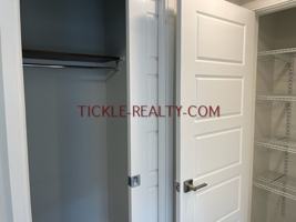 featured image of 976 Monroe Ave