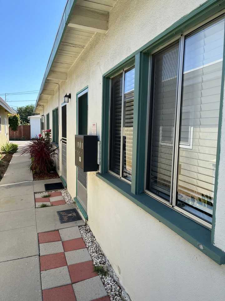 7-4426 - Photo 3 of 5