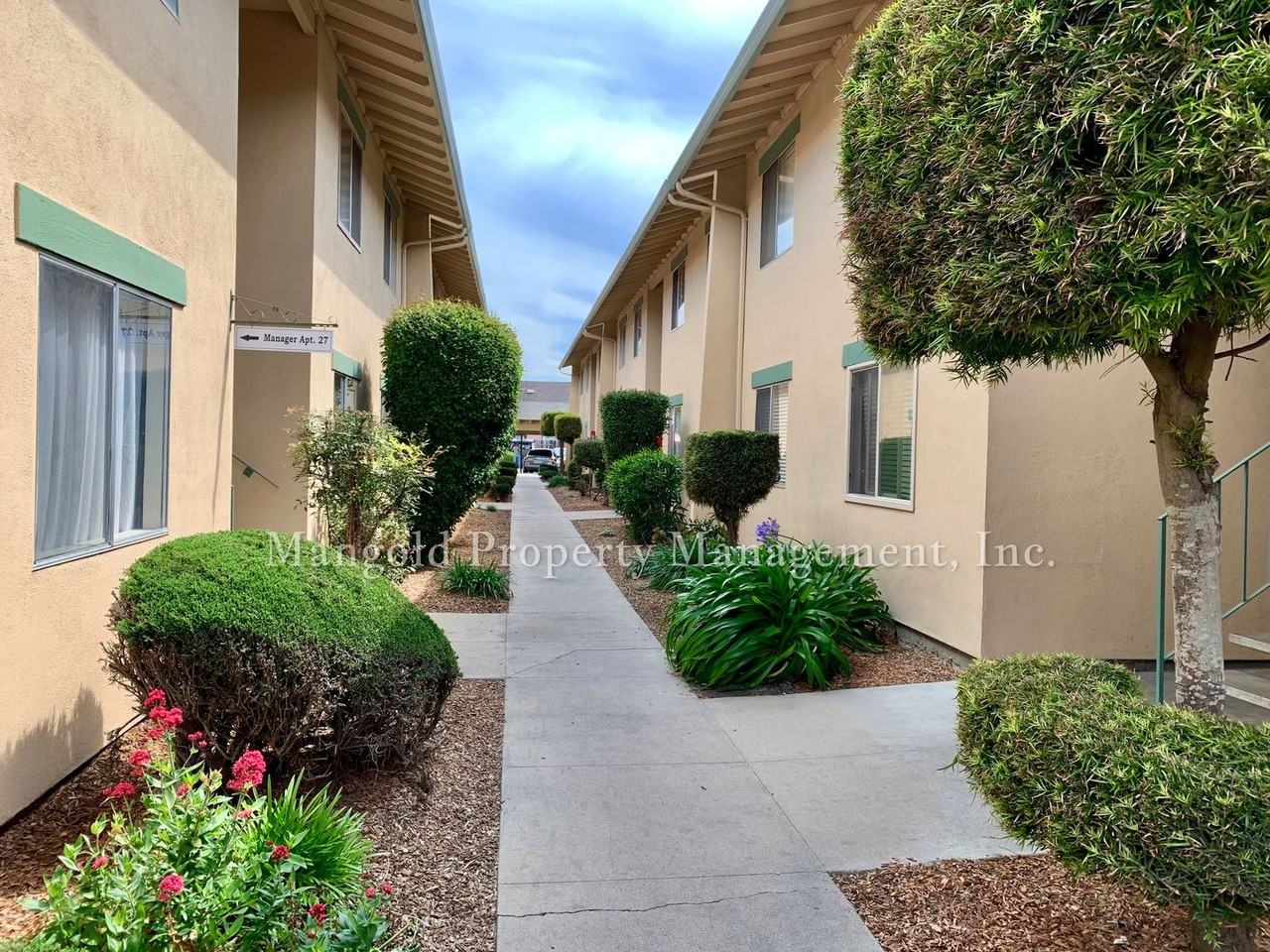 633arch - Photo 3 of 5