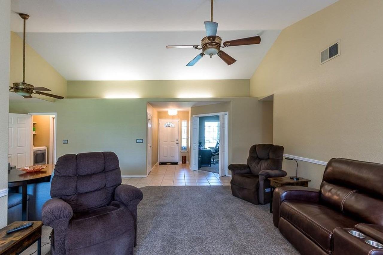1737 E Revere Rd - Photo 5 of 20
