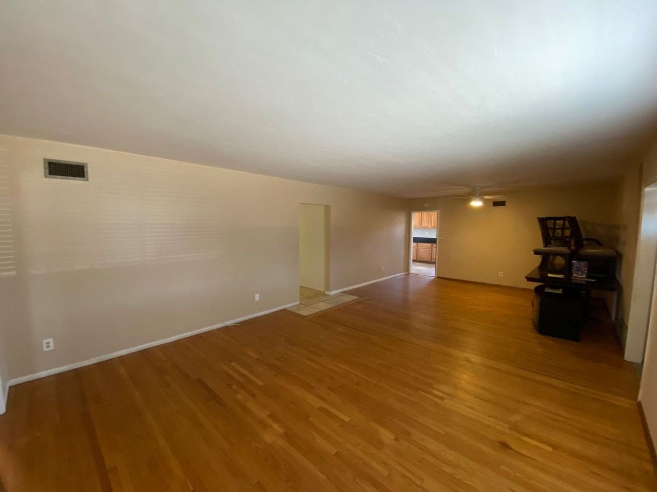 5616 Dorothy Way - Photo 6 of 20
