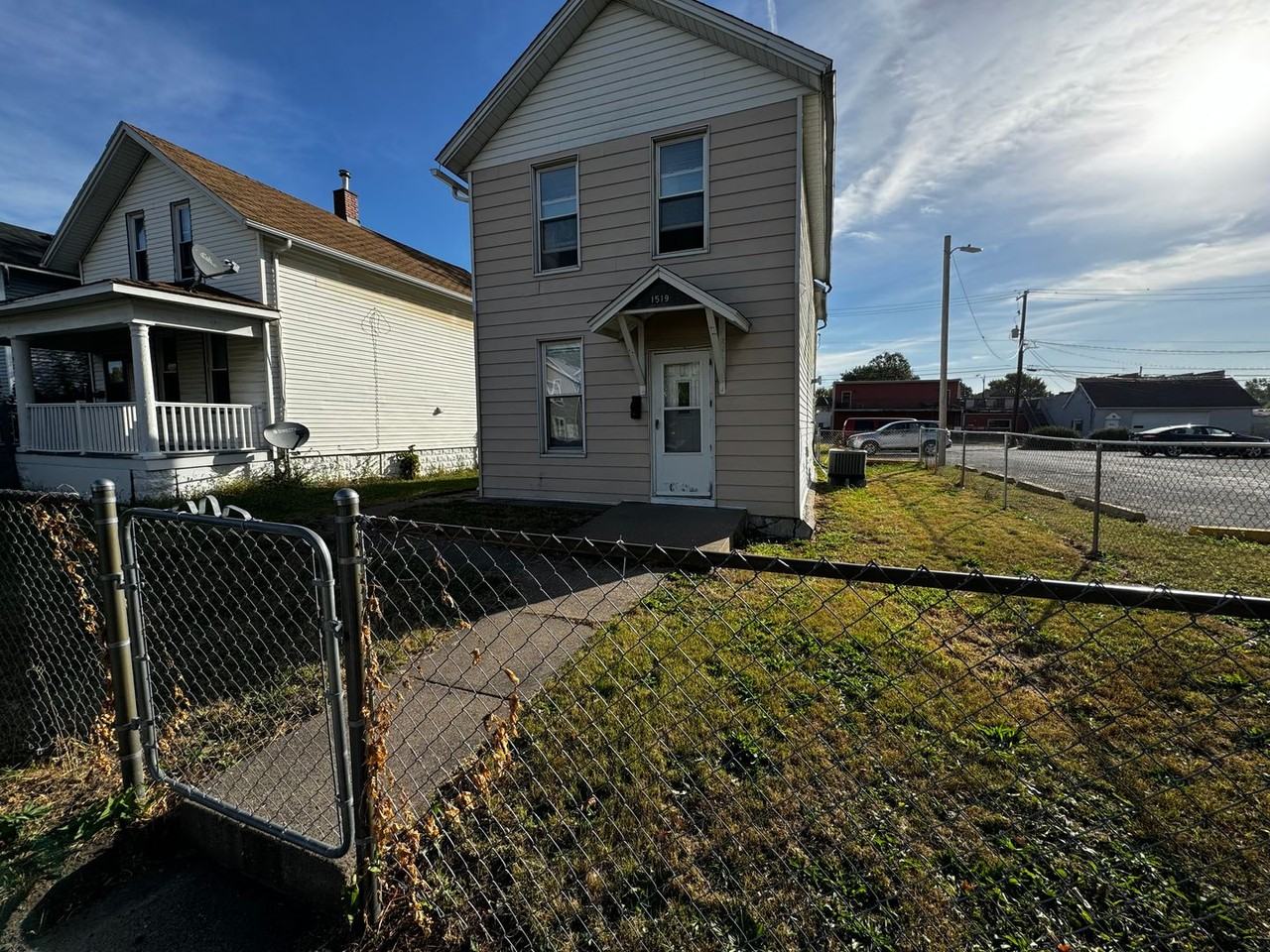 1519 N Ripley St - Photo 3 of 16