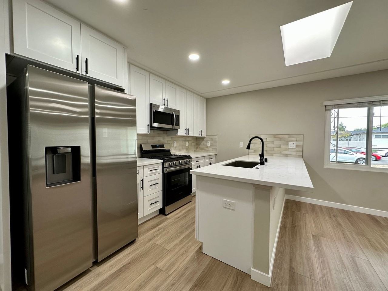 5051 Campanile Dr - Photo 5 of 19