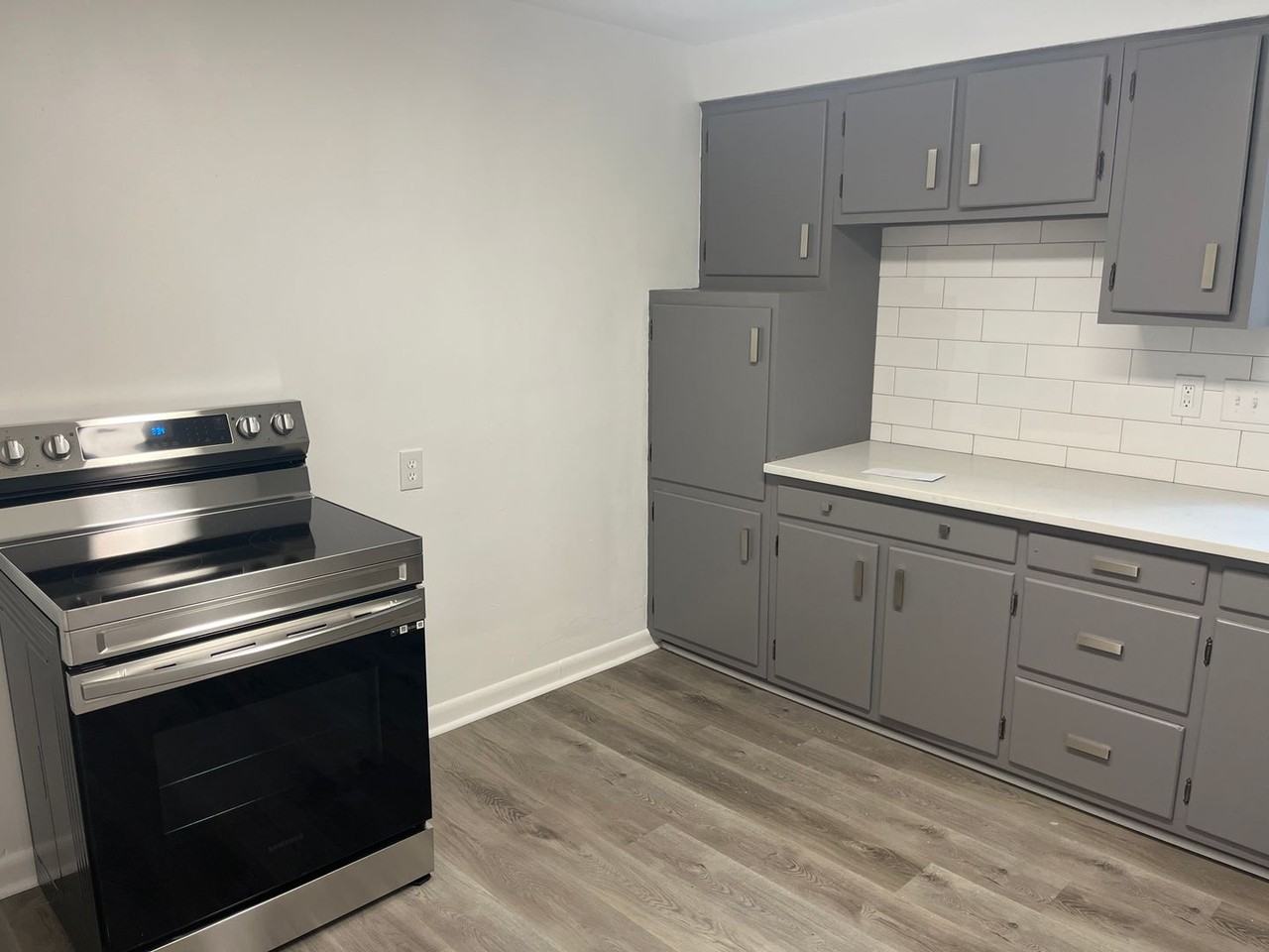 109 Pauline Place - Photo 2 of 14