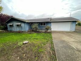 featured image of 3020 W Shasta Ave