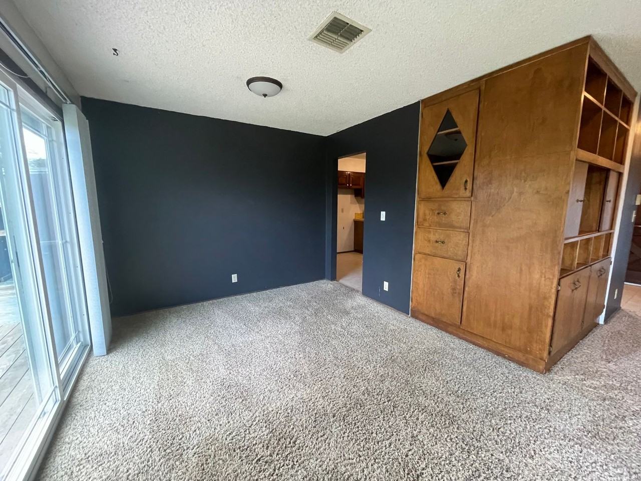 3020 W Shasta Ave - Photo 7 of 20