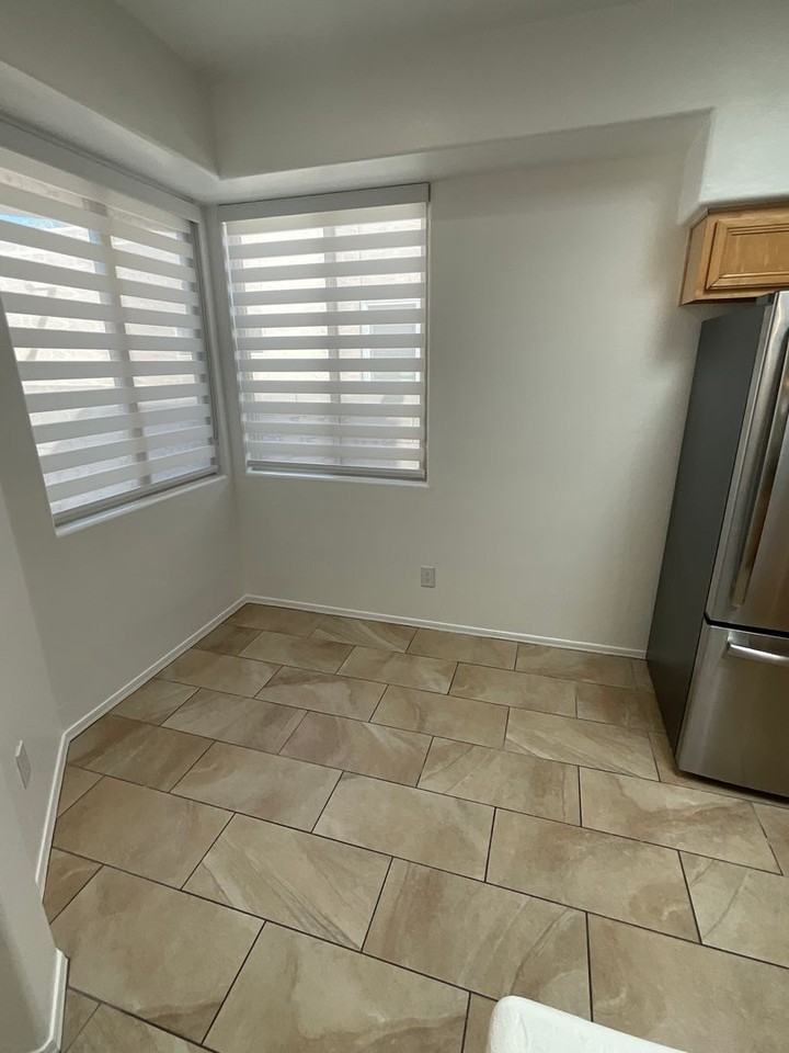 7360 E Calle Hospedero - Photo 7 of 34